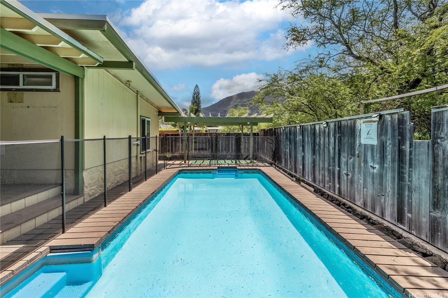 Property Photo: 87-1984 Farrington Highway A HI 96792