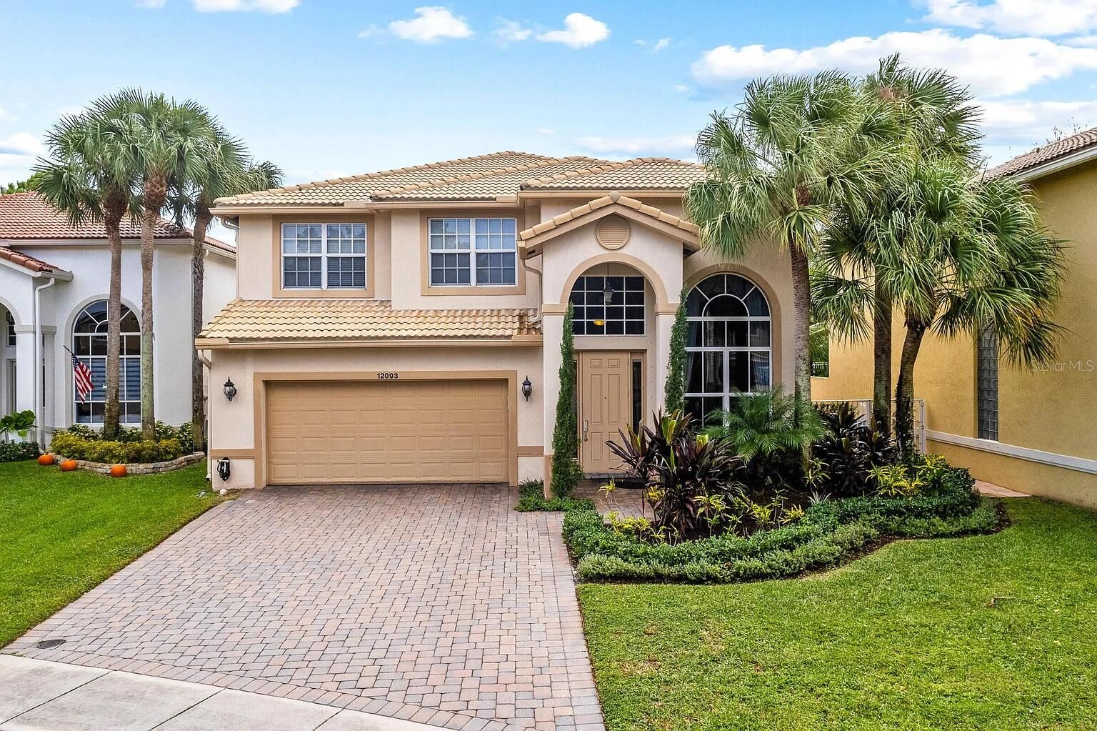 Property Photo: 12093 Colony Preserve Drive FL 33436
