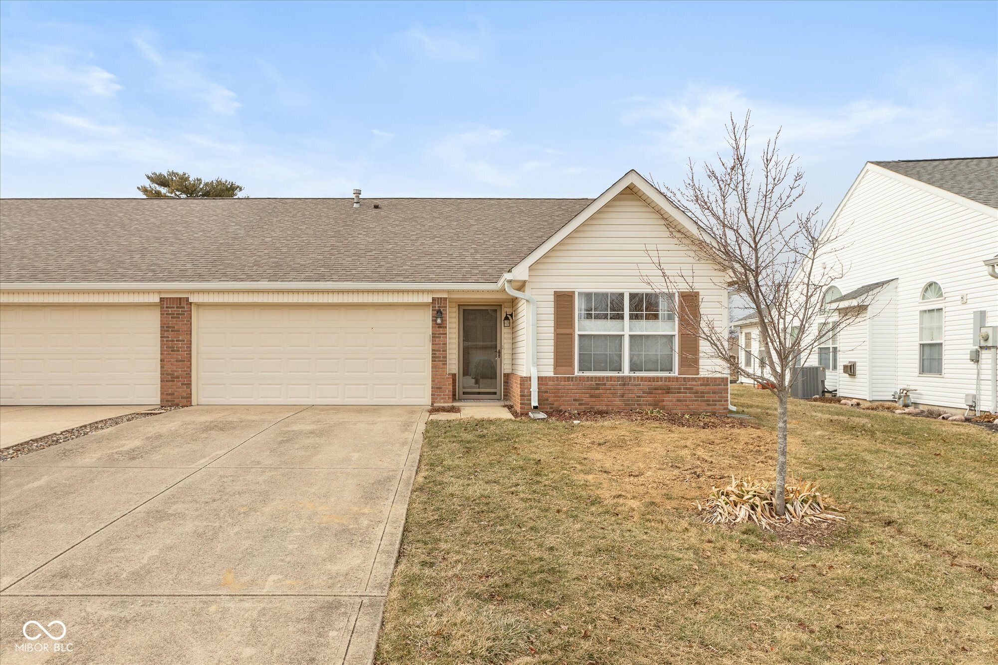 Property Photo:  1280 Vicksburg S Drive  IN 46143 