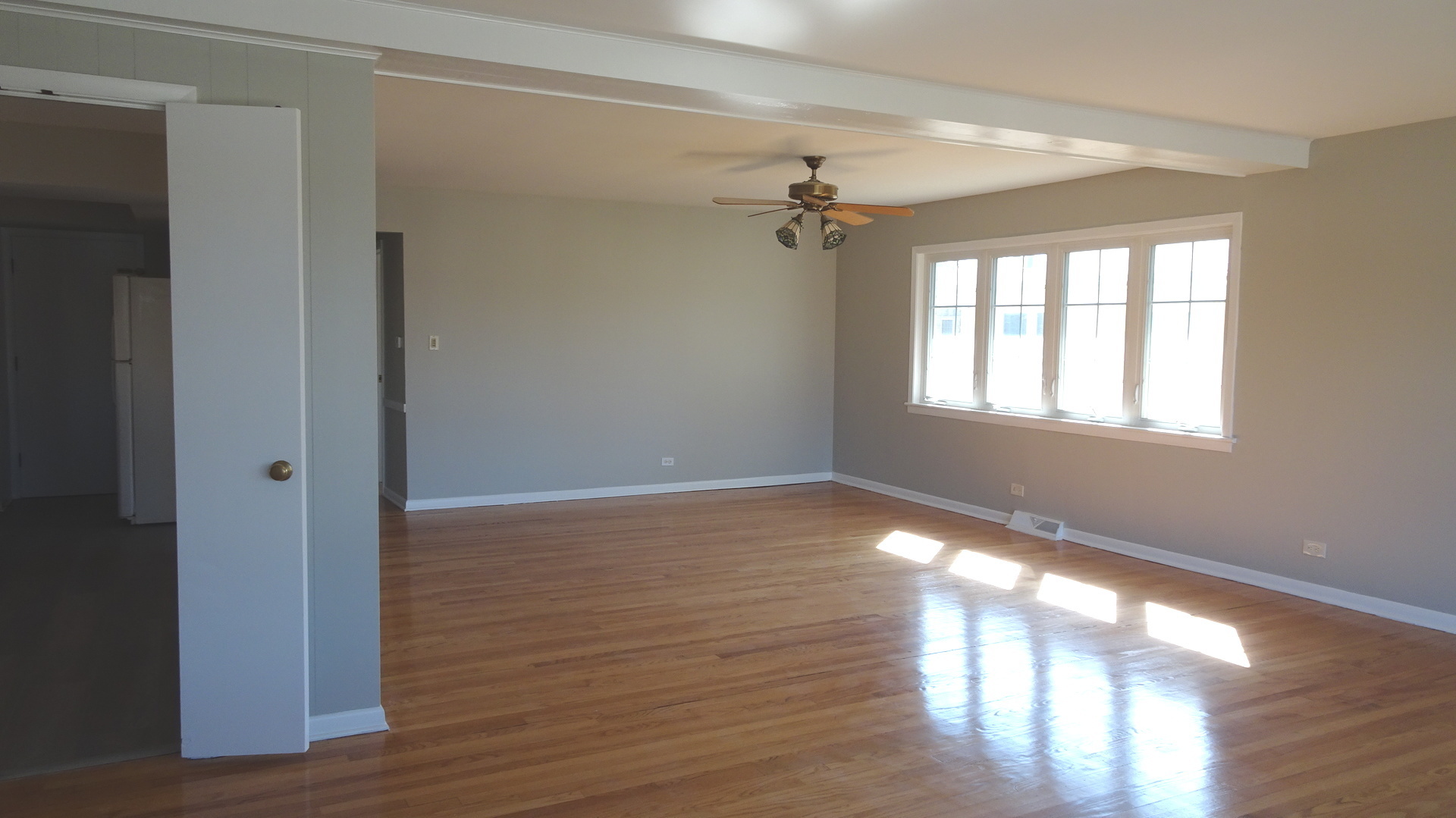 Property Photo: 3315 W Columbia Avenue 2 IL 60712