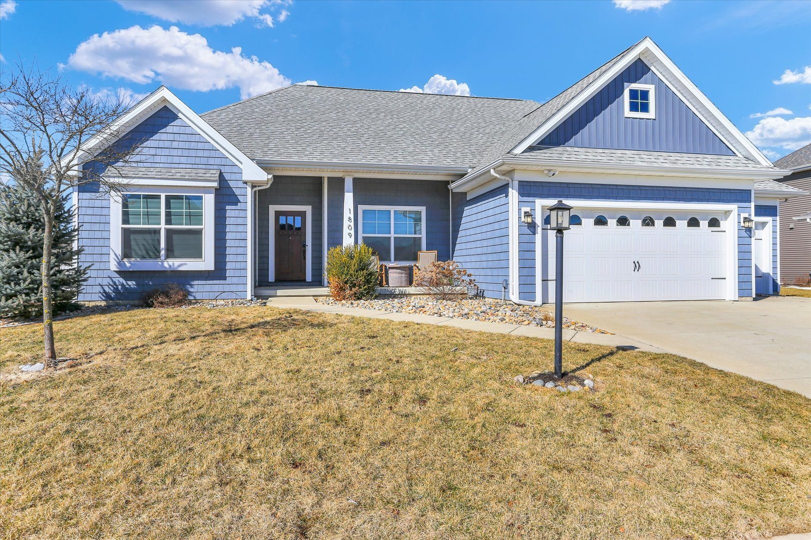 Property Photo: 1809 Whisper Meadow Lane IL 61853