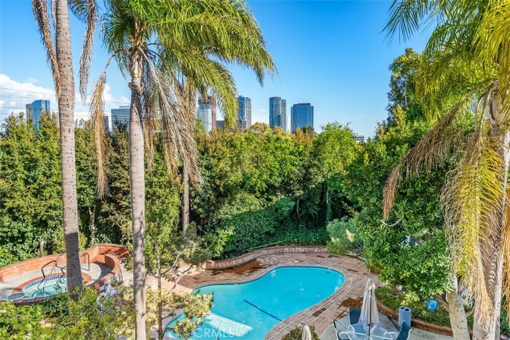 Property Photo:  1340 S Beverly Glen Boulevard 310  CA 90024 