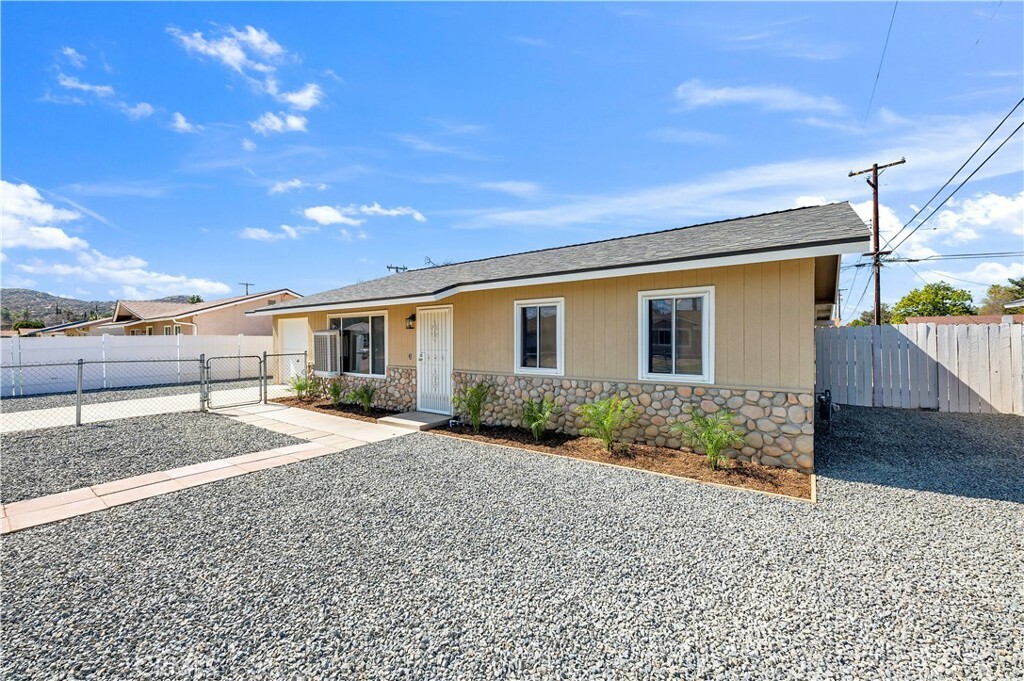 Property Photo:  26883 Marlyce Lane  CA 92543 