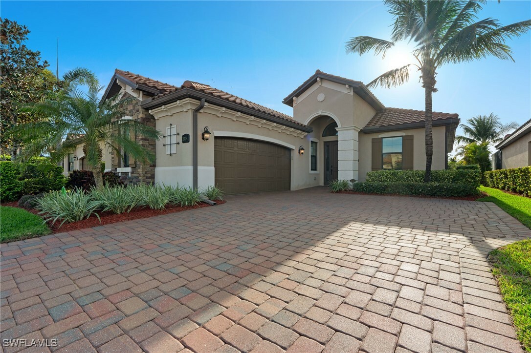 Property Photo:  28134 Edenderry Court  FL 34135 