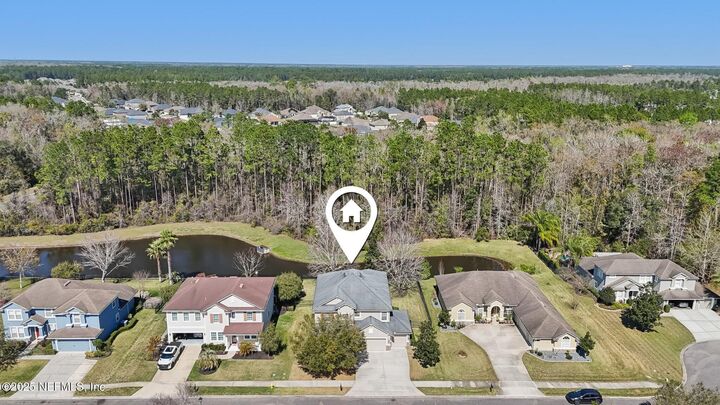 Property Photo: 417 E Adelaide Drive FL 32259