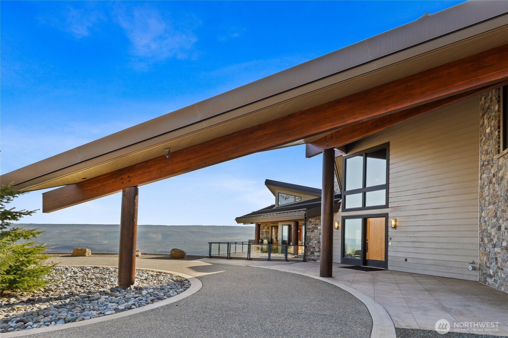 Property Photo: 3653 Hart Road WA 98922