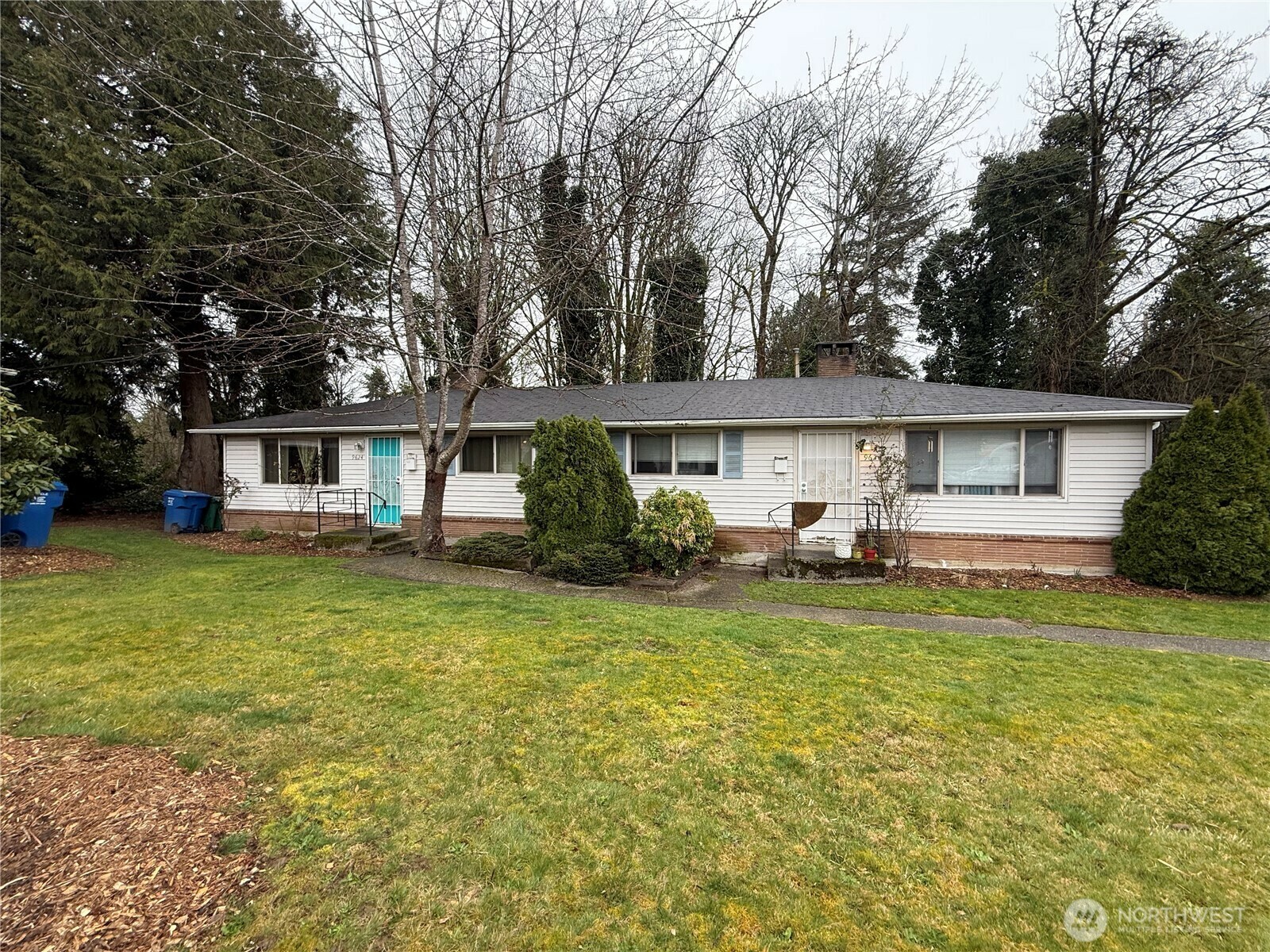 Property Photo:  9624  Renton Avenue S A  WA 98118 