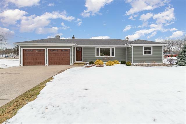 Property Photo: 330 N River Road MI 48609