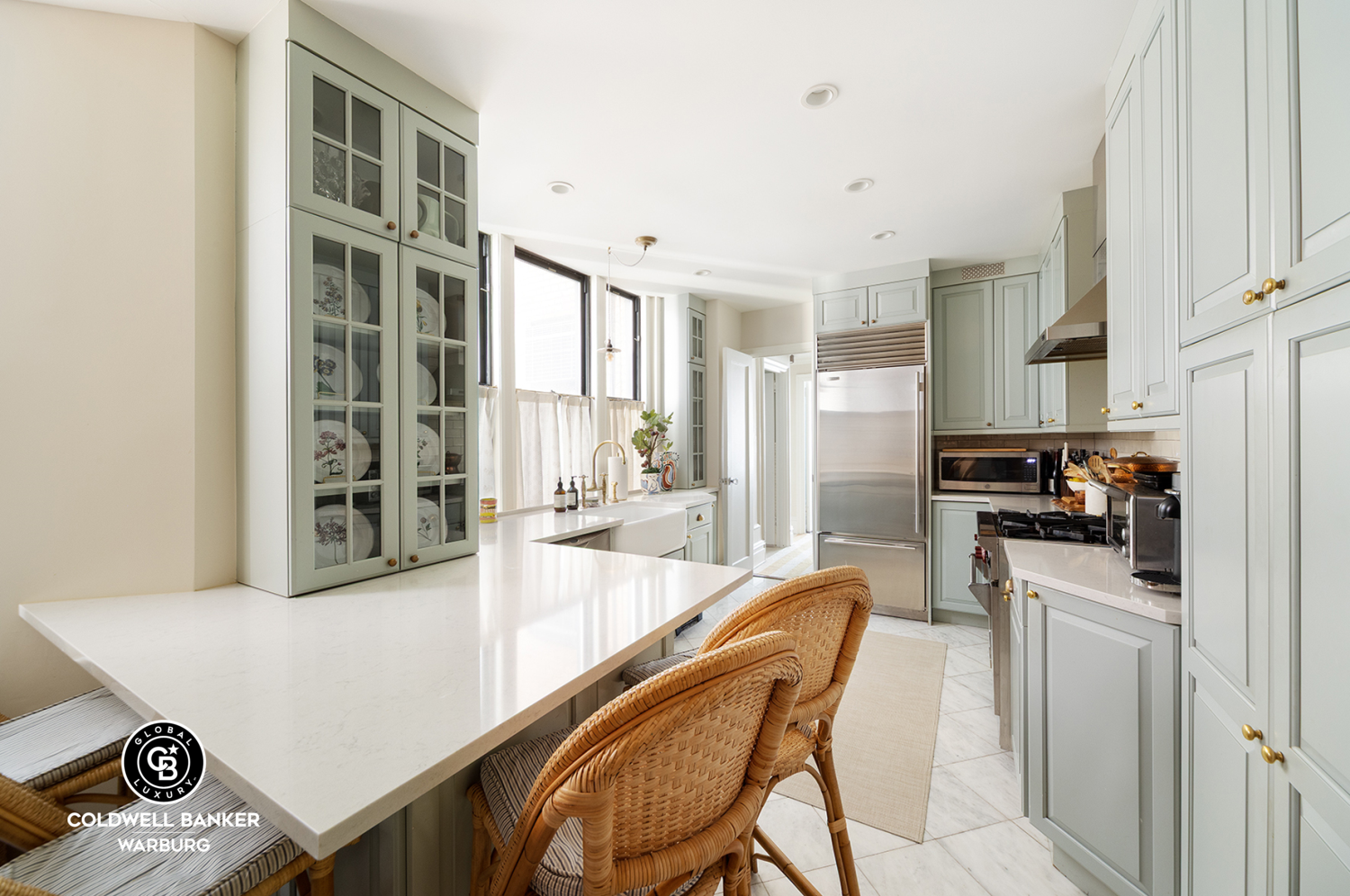 Property Photo: 118 W 79th Street 4B NY 10024