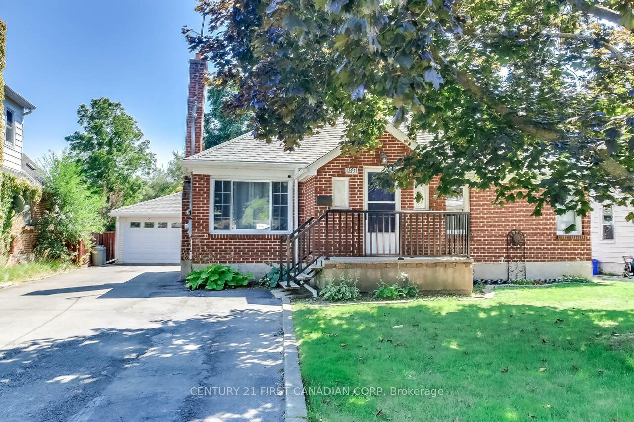 Property Photo: 1891 Parkhurst Avenue ON N5V 2C4