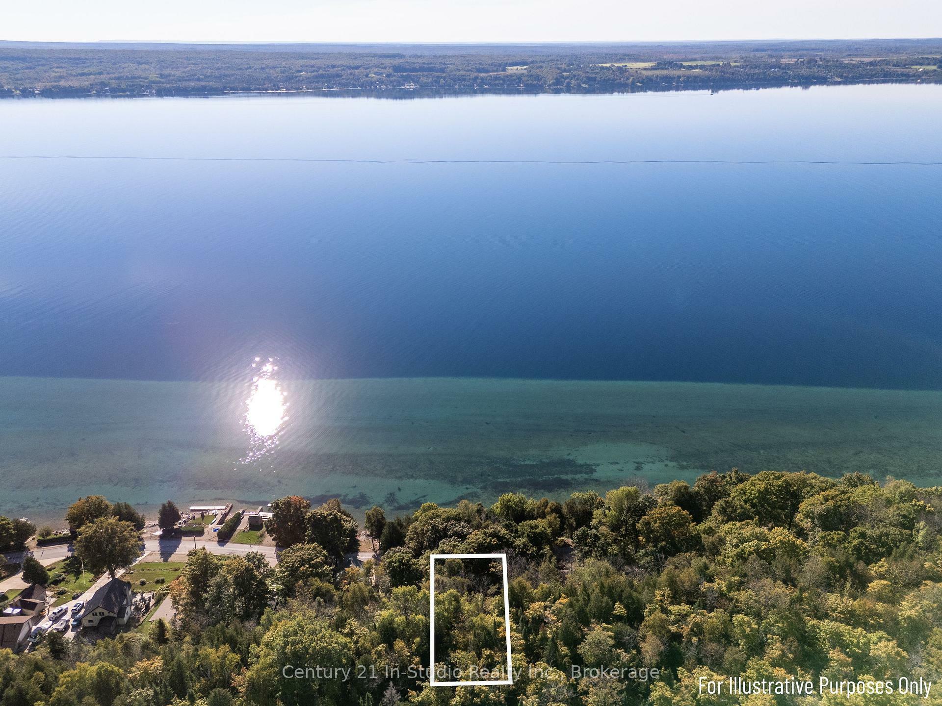Photo de la propriété:  115 Mallory Beach Rd  ON N0H 2T0 