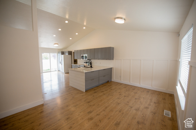 Property Photo: 1405 Reese Dr UT 84601