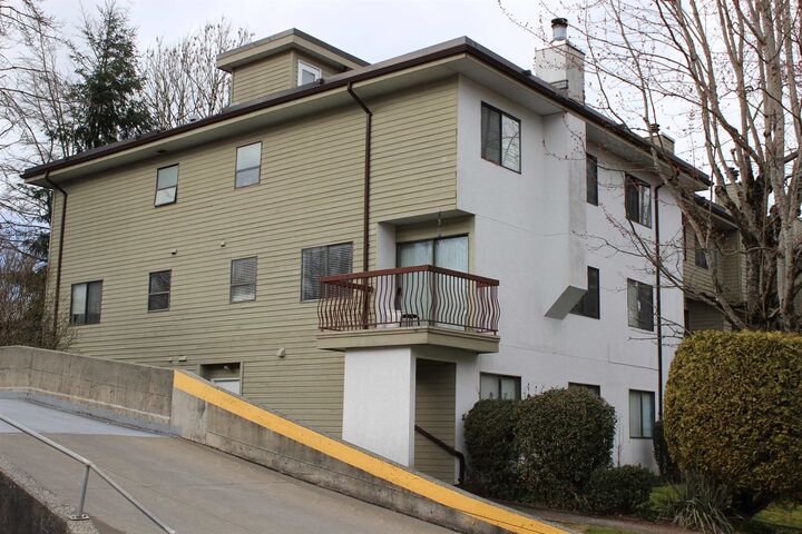 Property Photo:  7165 133 Street 208  BC V3W 7Z6 