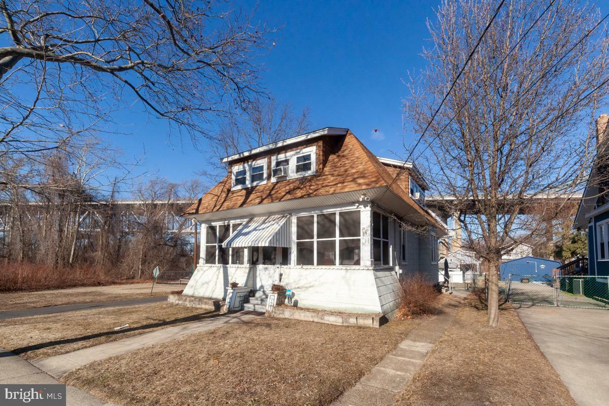 Property Photo: 202 Velde Avenue NJ 08110