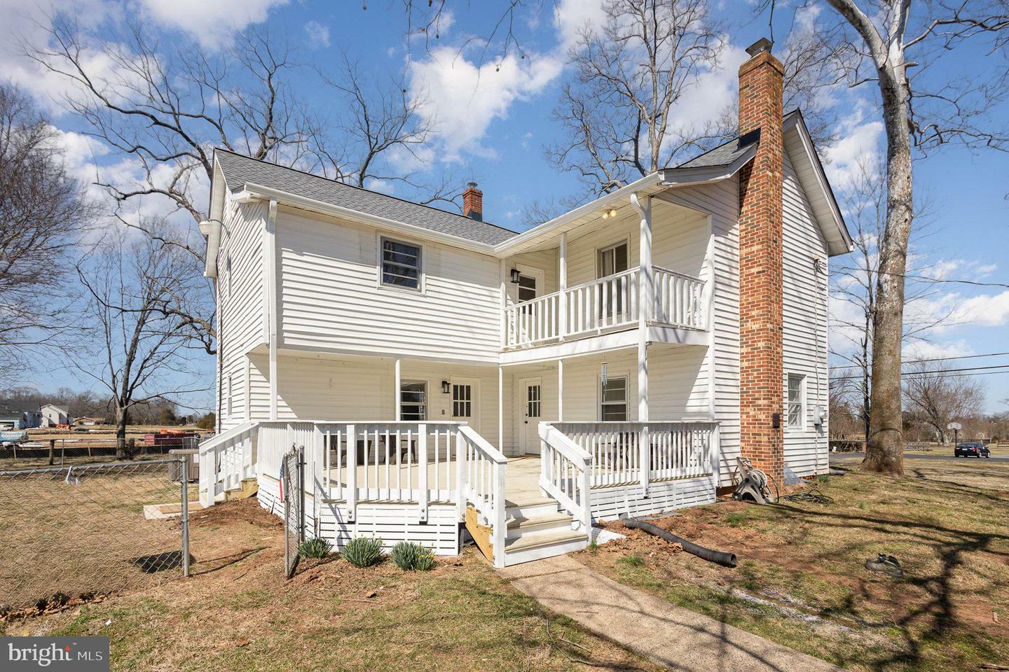 Property Photo:  13716 Aden Road  VA 20181 