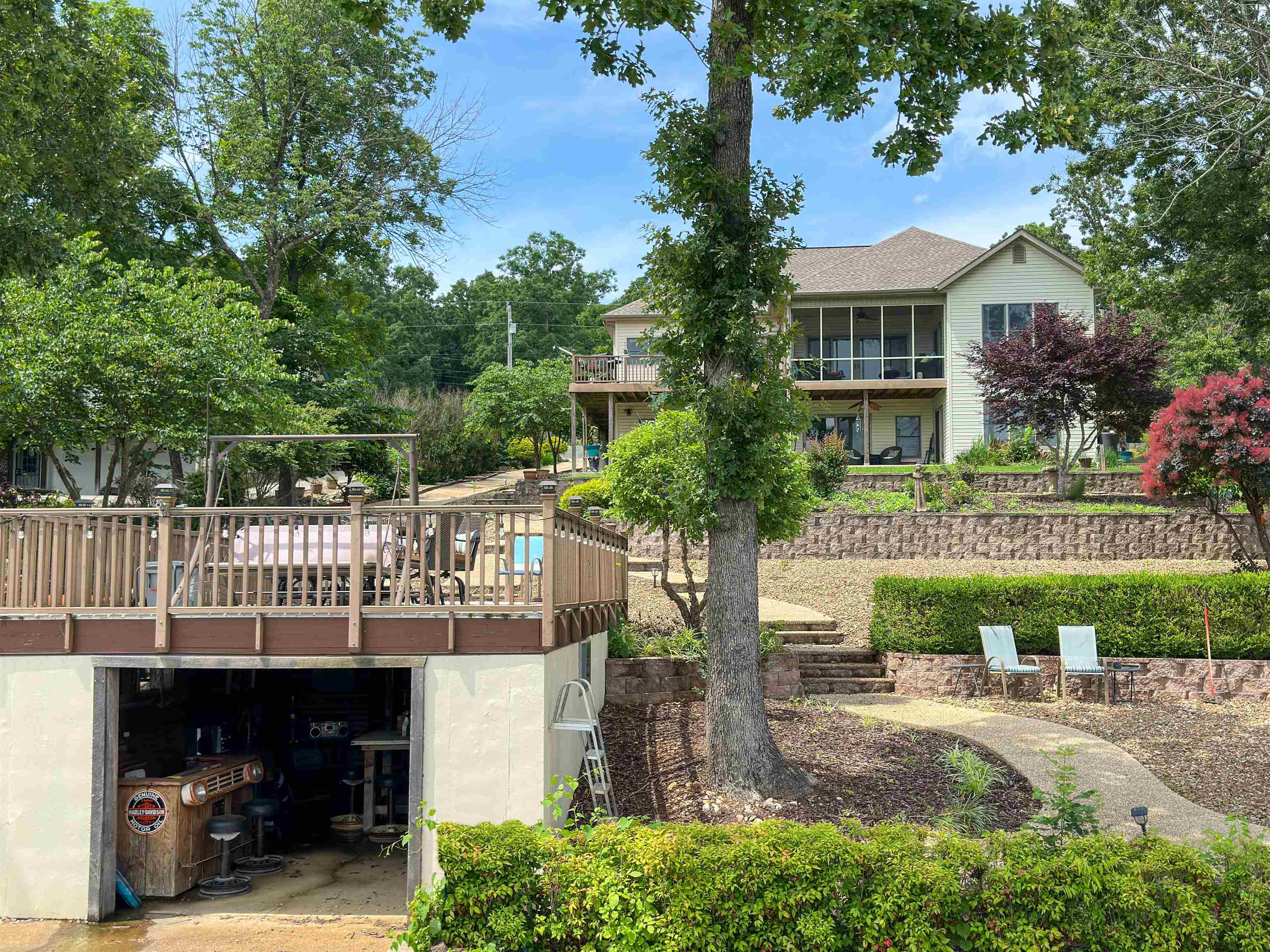 Property Photo: 1501 E Emerald Cove Drive AR 72512