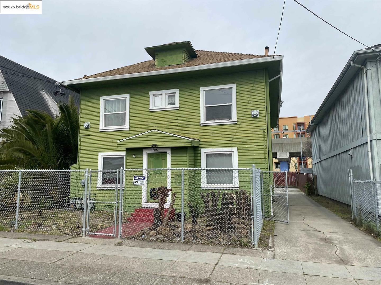 Property Photo:  3506 San Leandro St  CA 94601 