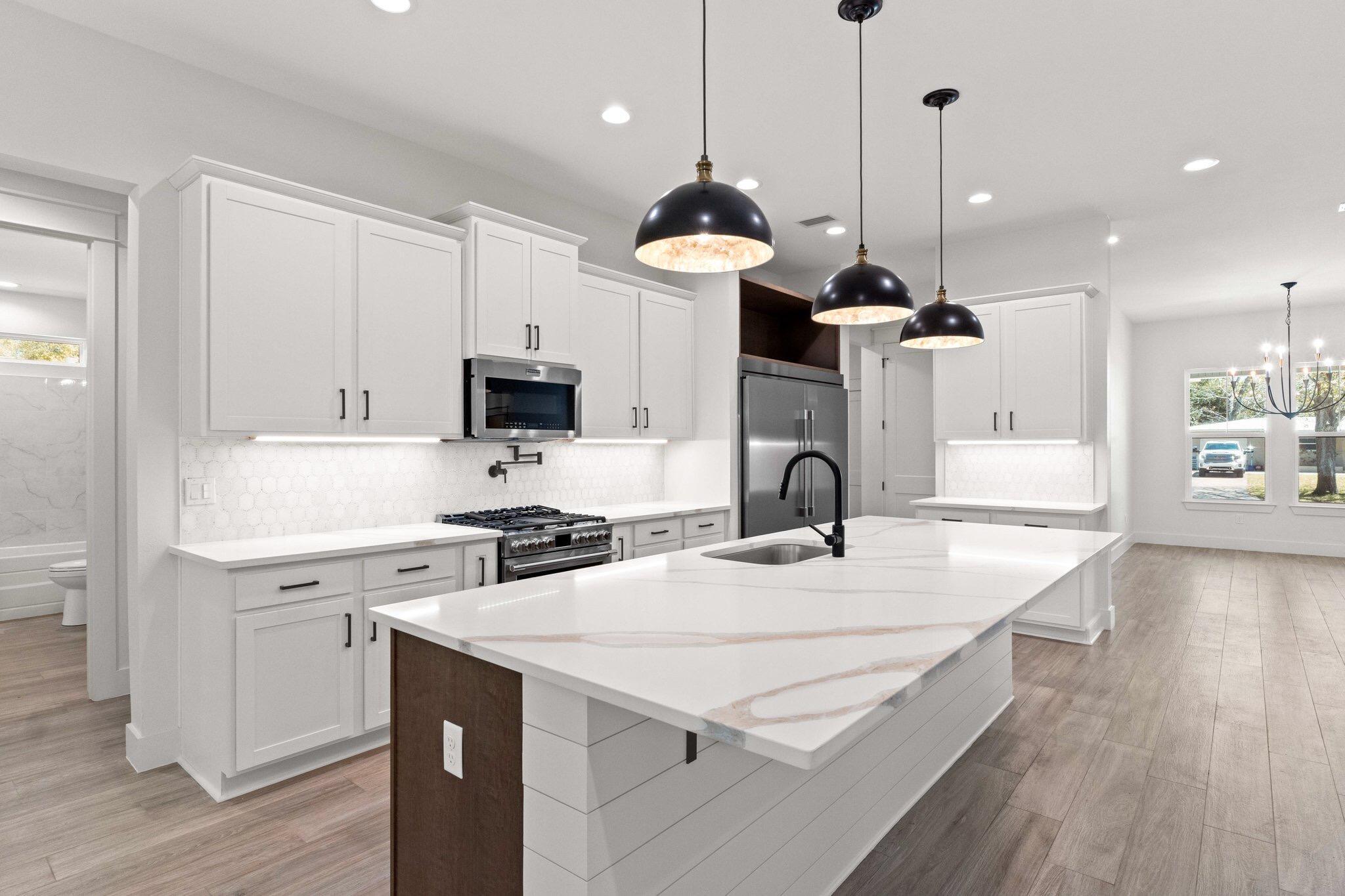 Property Photo:  85 NE Laurie Drive  FL 32548 