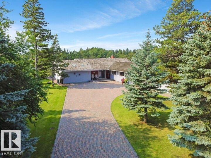 1 Donsdale Crescent NW  Edmonton AB T6M 2N3 photo