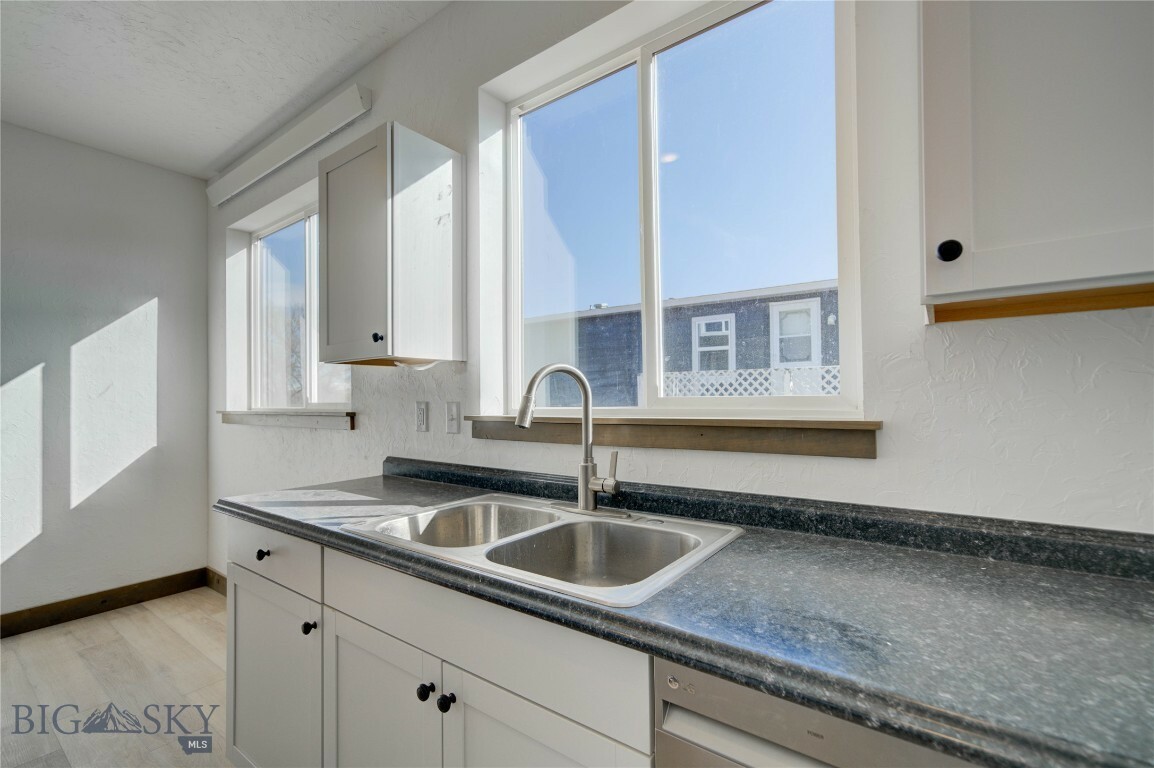 Property Photo: 413 Garnier Avenue B MT 59047