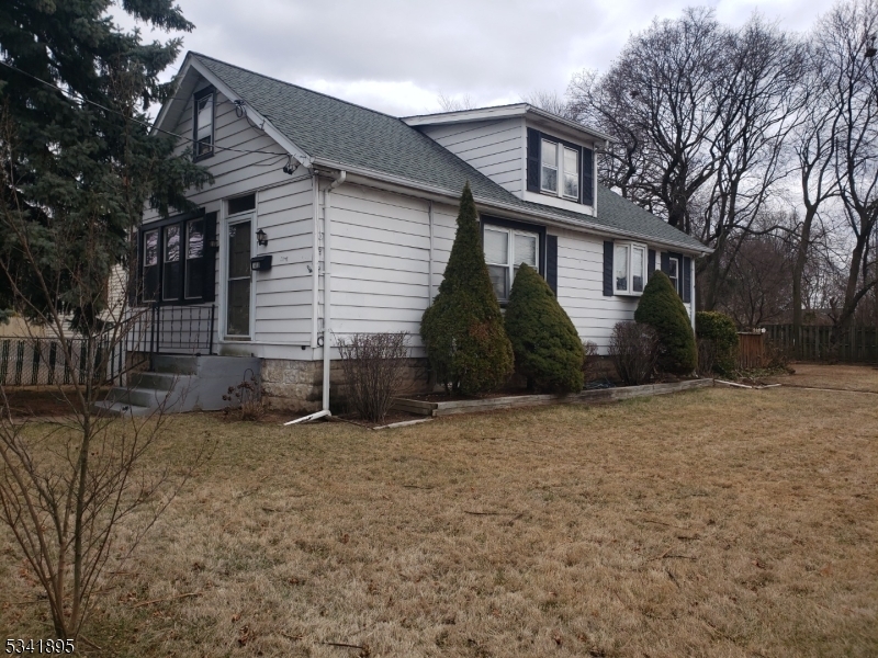 Property Photo:  2400 Woodbridge Ave  NJ 08817 