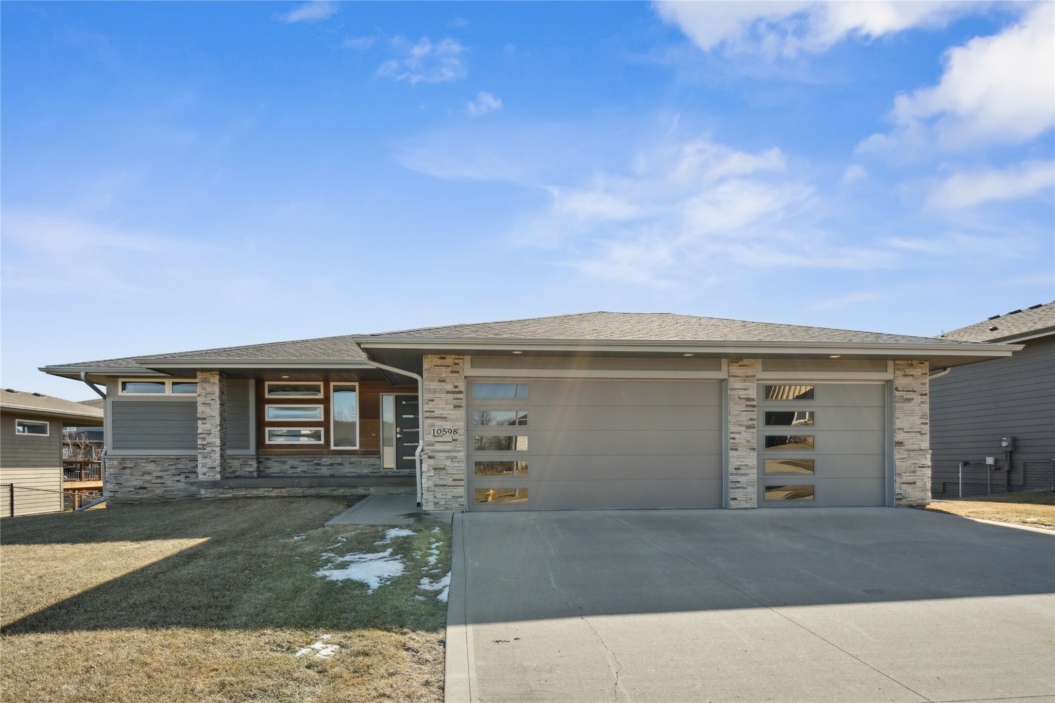 Property Photo: 10598 NW 72nd Lane IA 50131