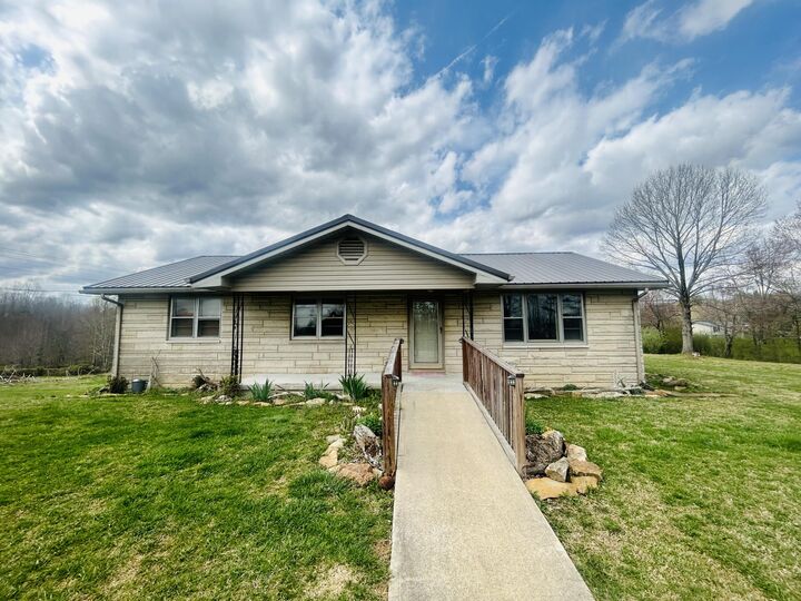 Property Photo:  943 Helvetia Road  KY 40741 