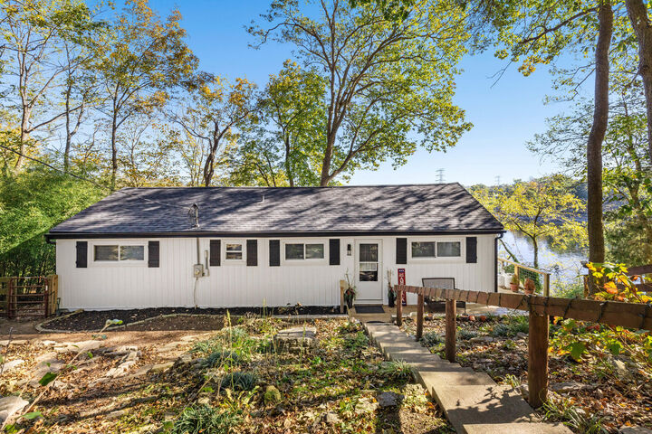 Property Photo:  683 Hardin Heights Road  KY 40330