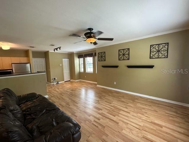 Property Photo:  736 Centervale Drive  FL 34747 