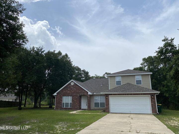 2501 Shelby Lane  Ocean Springs MS 39564 photo