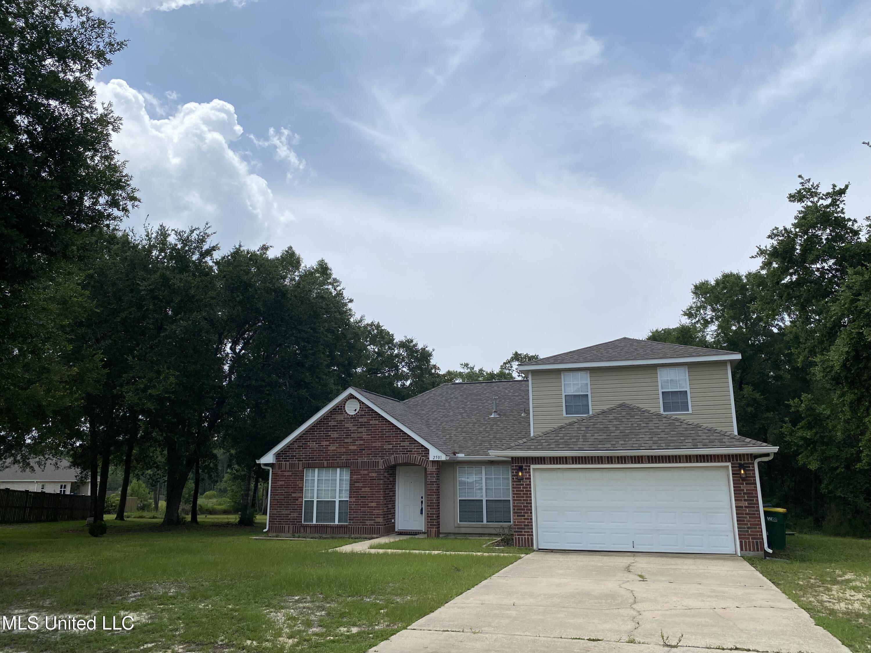 Property Photo: 2501 Shelby Lane MS 39564