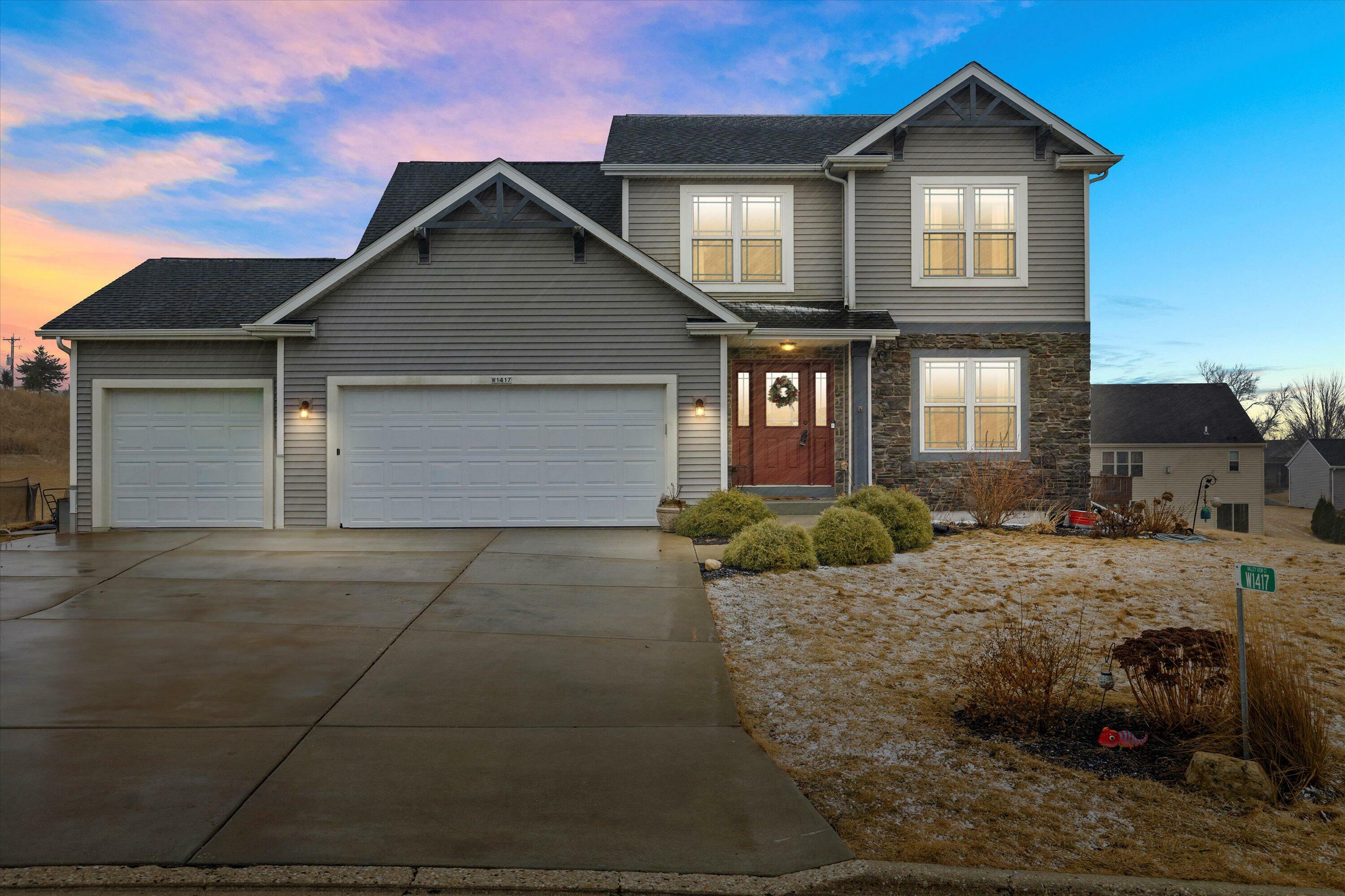 Property Photo: W1417 Valley View Ct WI 53036
