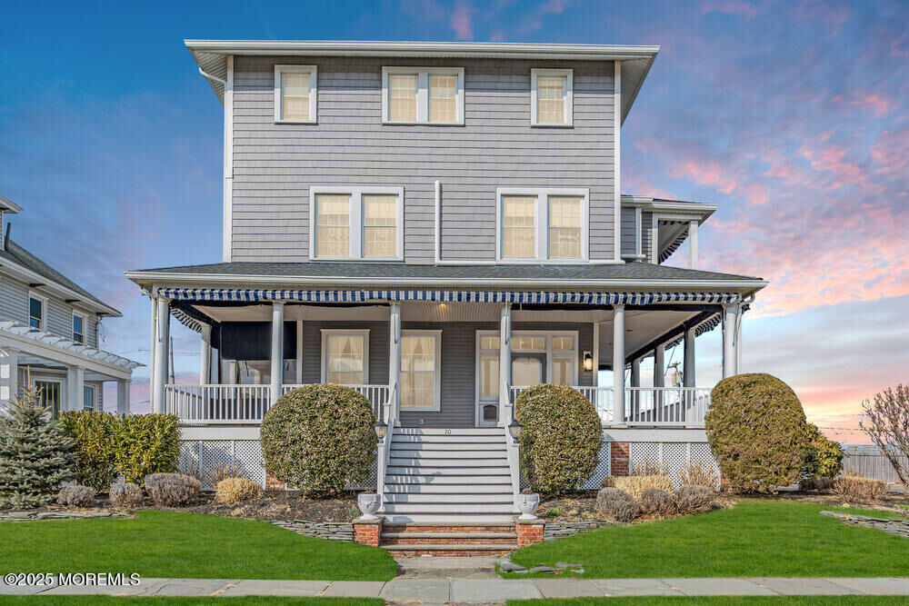 Property Photo:  20 Woodland Avenue  NJ 07717 