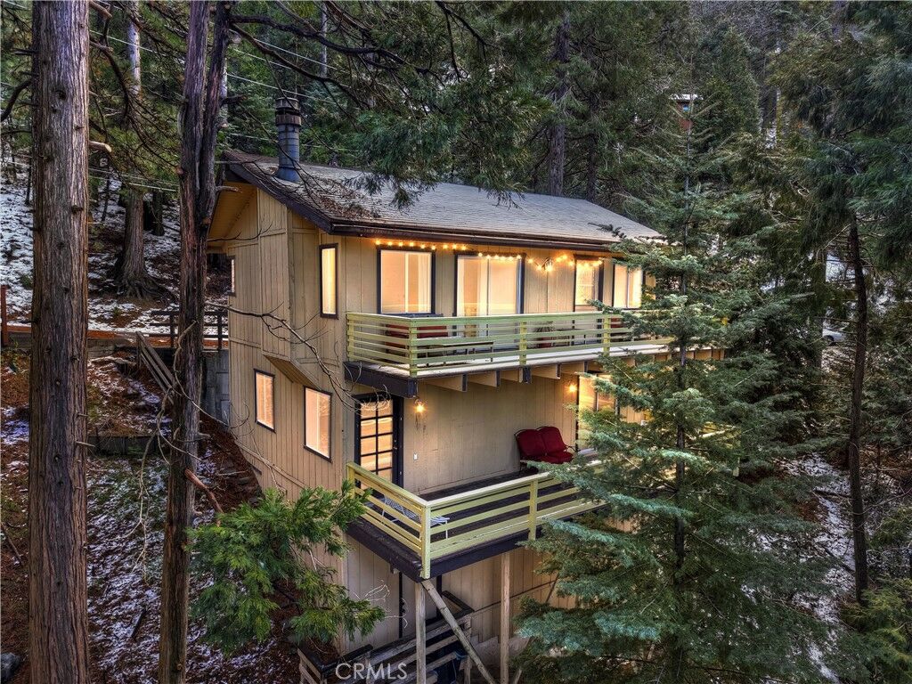 Property Photo: 1019 Jungfrau Drive CA 92325