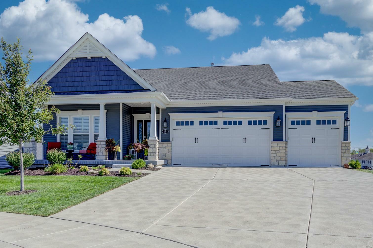 19 Greenleigh Court  St Charles MO 63303 photo