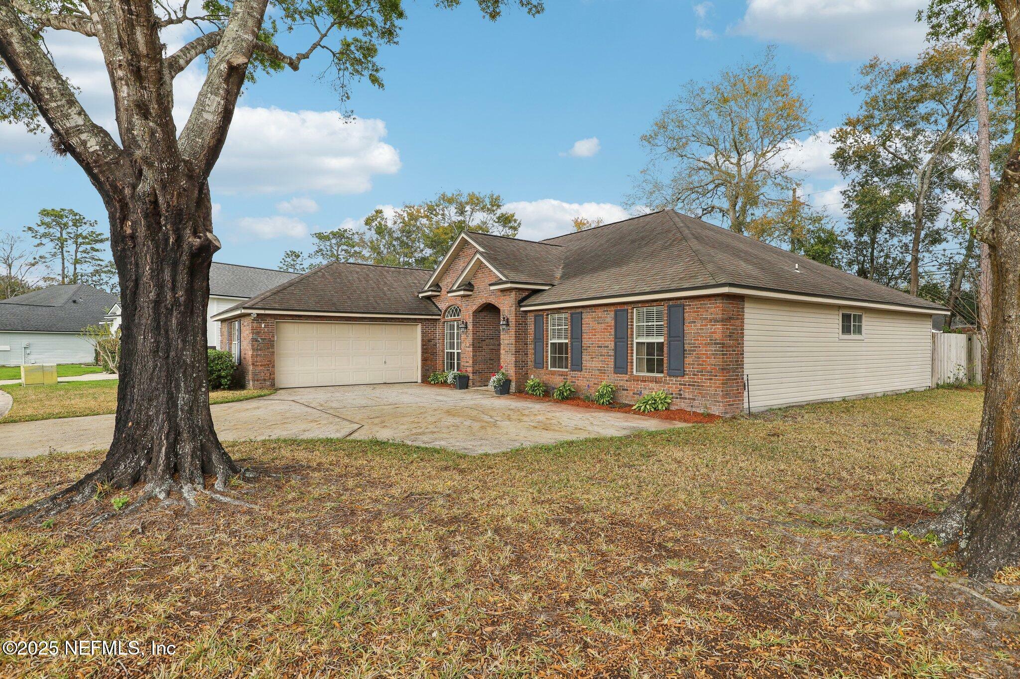 Property Photo:  2891 Everholly Lane  FL 32223 