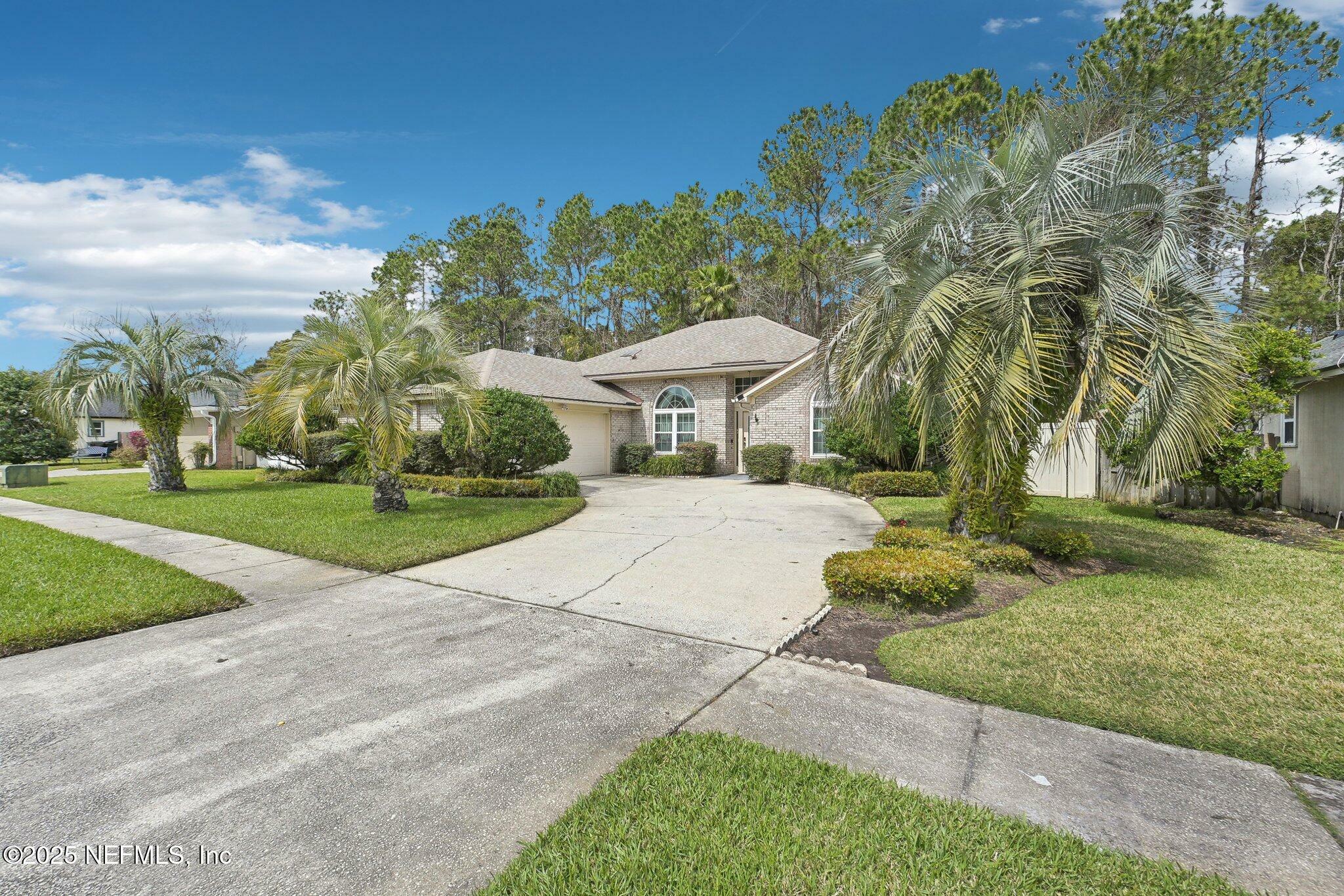 Property Photo:  3214 Grand Teton Drive  FL 32068 