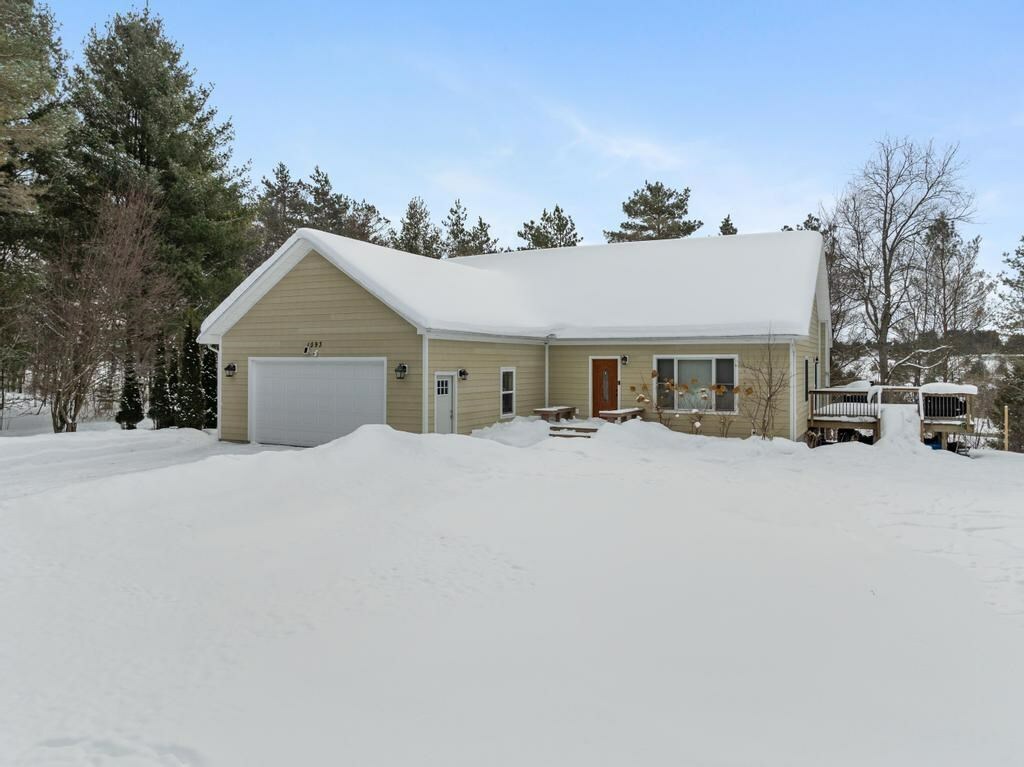 1593 Penny  Petoskey MI 49770 photo