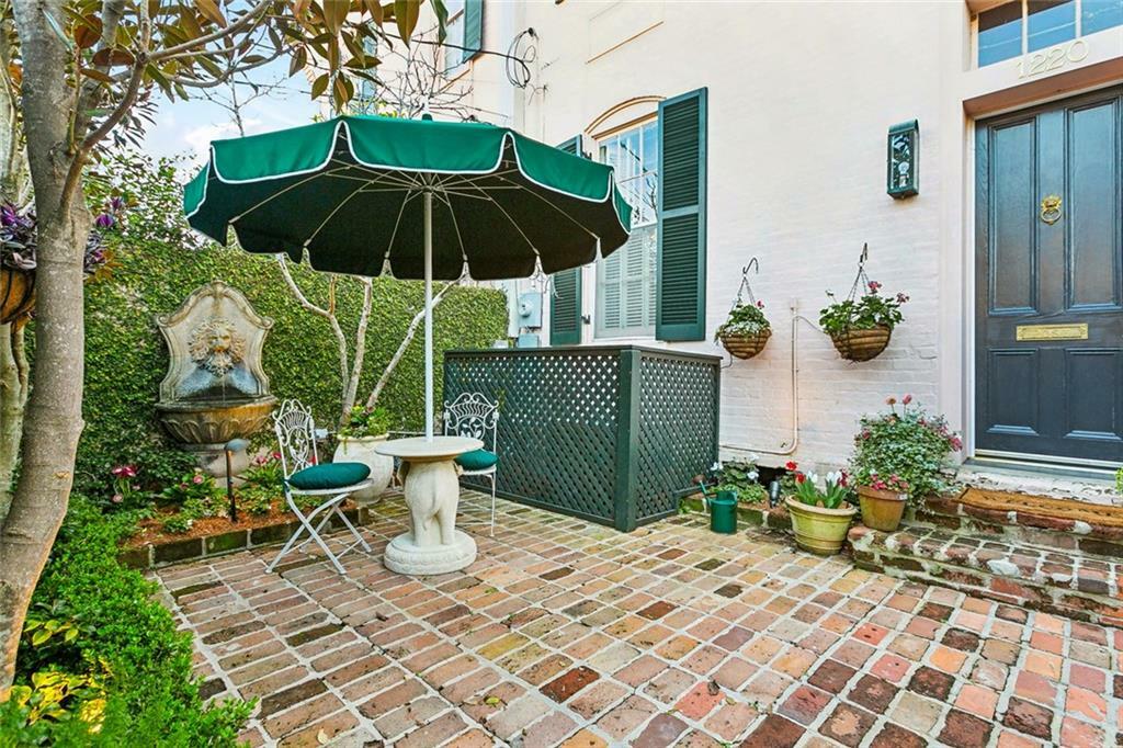 Property Photo:  1220 Antonine Street 7  LA 70115 