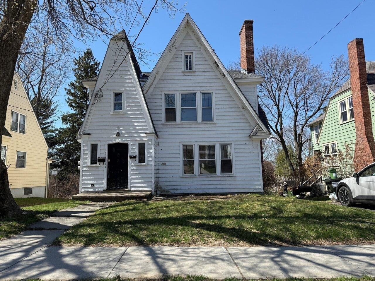 Property Photo:  103 Caroline Street  VT 05401 