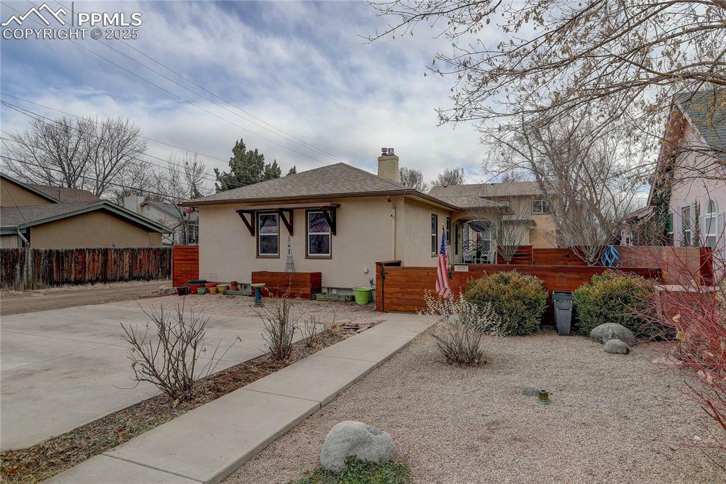 Property Photo:  809 E Columbia Street  CO 80907 