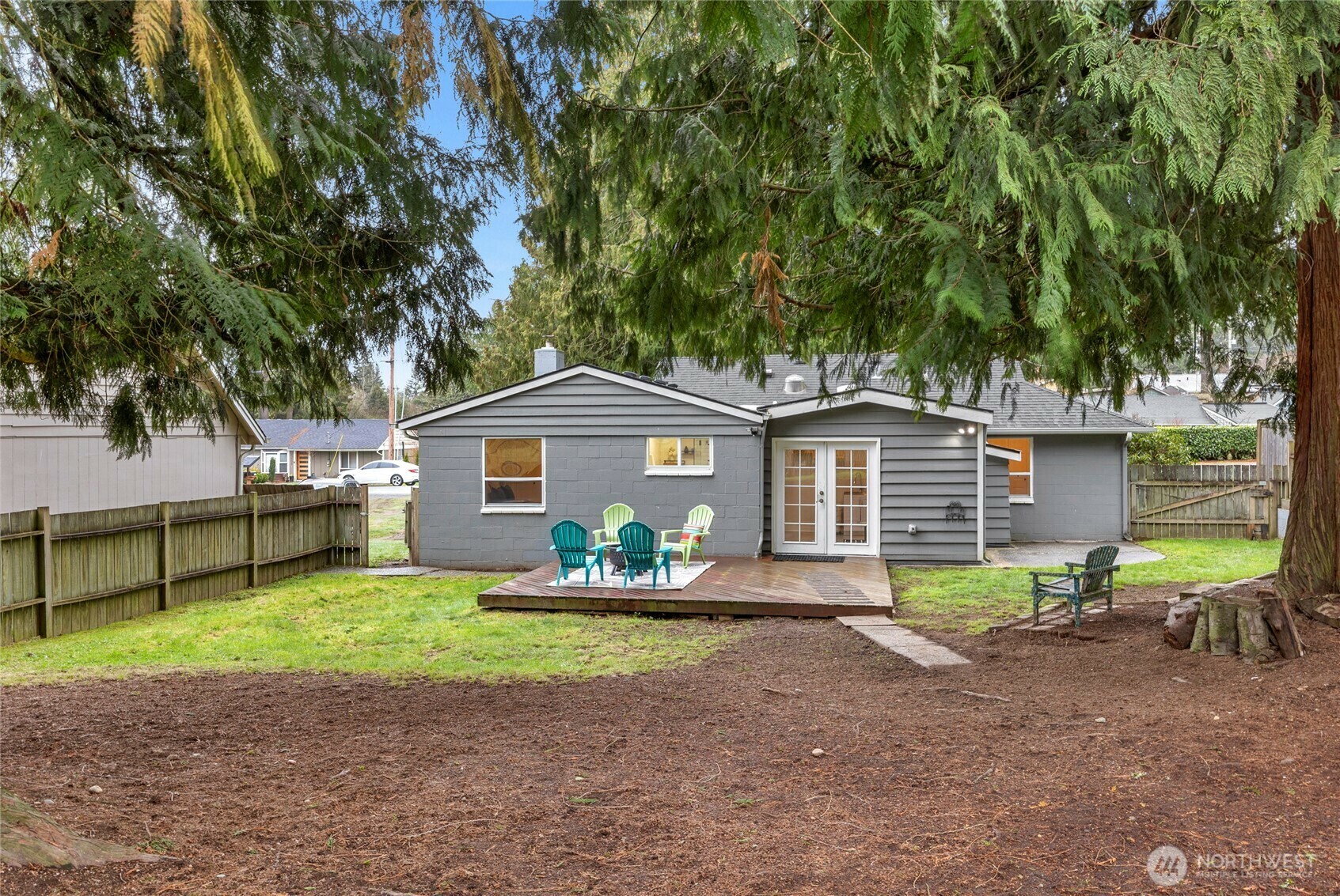 Property Photo:  23903  53rd Avenue W  WA 98043 