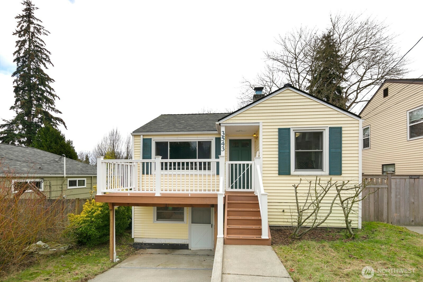 3543 SW Southern Street  Seattle WA 98126 photo