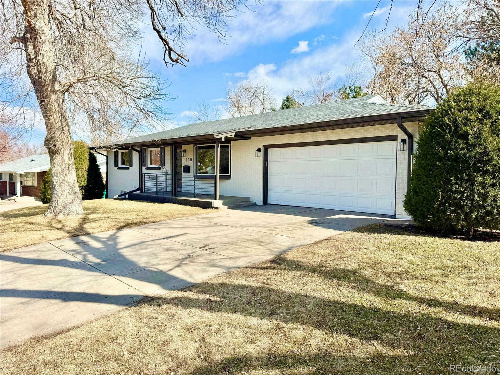 Property Photo: 1630 S Valentine Way CO 80228