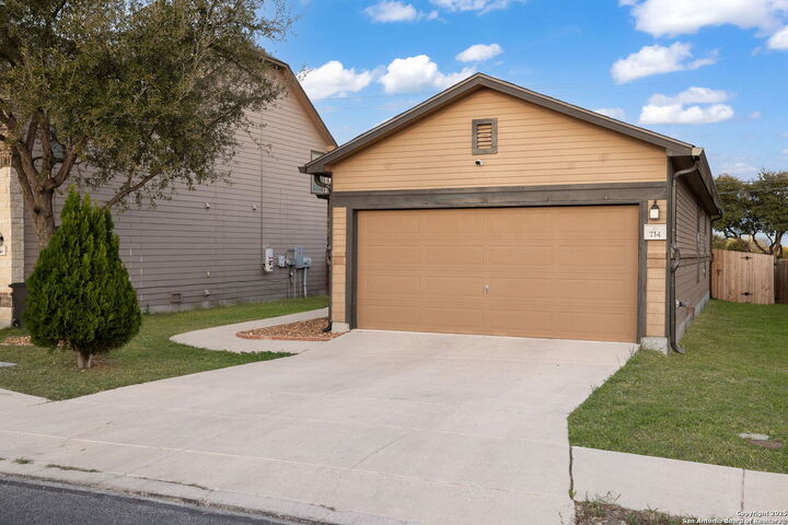 Property Photo:  714 Canadian Goose  TX 78245 