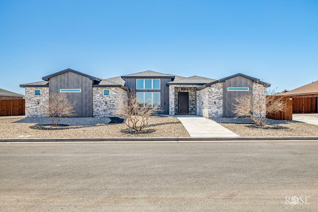 Property Photo: 1609 Club House Lane TX 76904