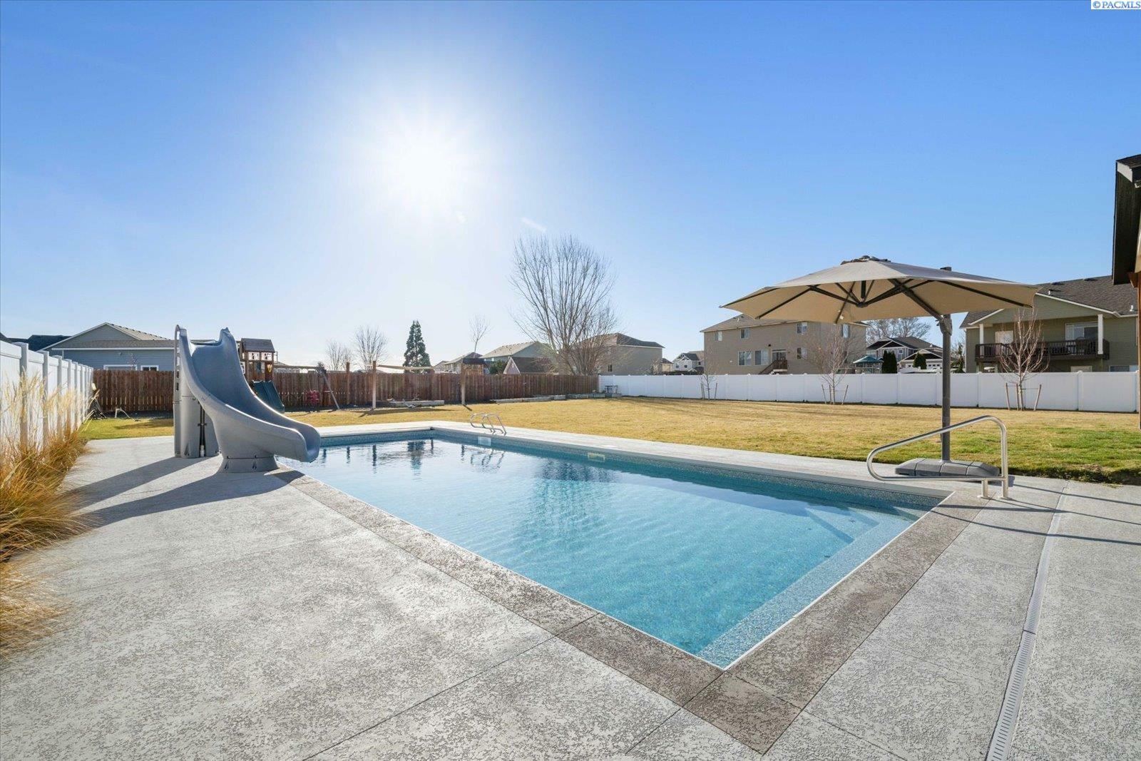 5718 Santa Fe Ln.  Pasco WA 99301 photo