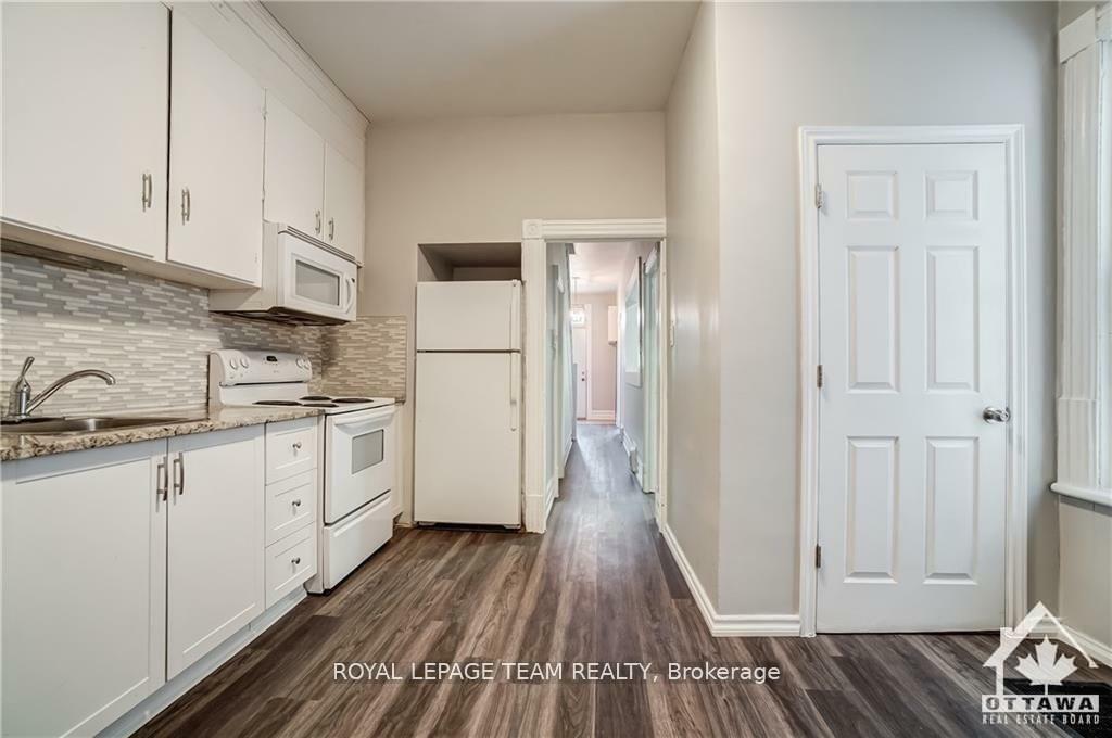 Photo de la propriété: 308-310 Cumberland St ON K1N 7H9