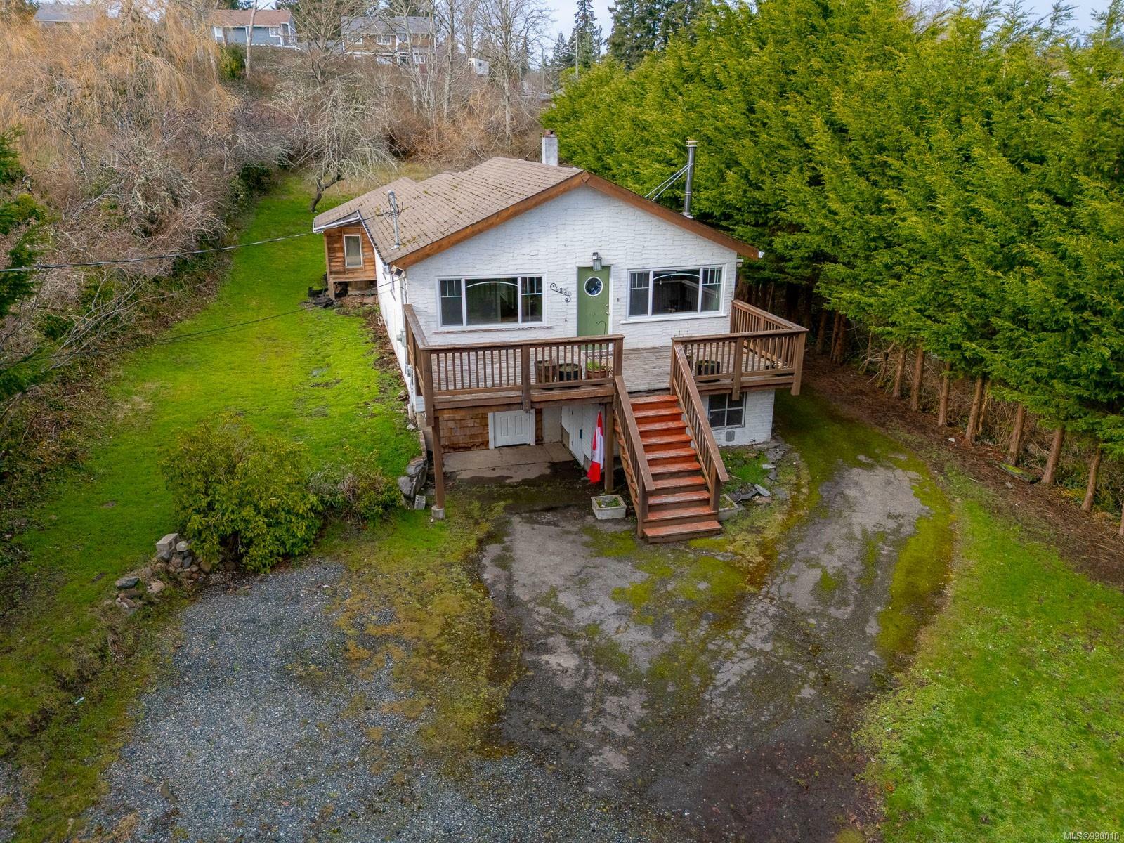 6820 Grant Rd W  Sooke BC V9Z 0L7 photo