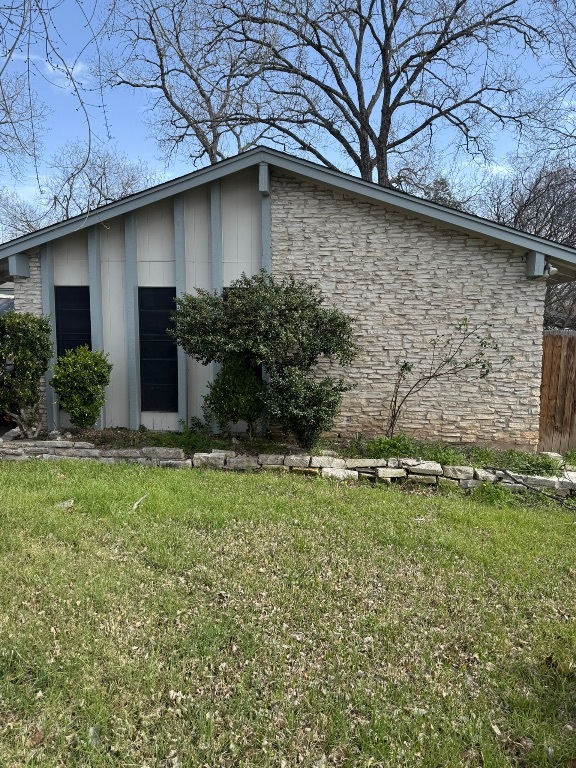 Property Photo:  9505 N Creek Drive  TX 78753 